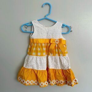 baby girl yellow and white spring Kids Dress size 3-6months